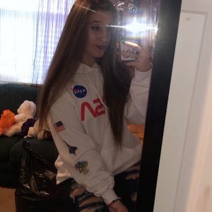 Meet your Posher, Madison